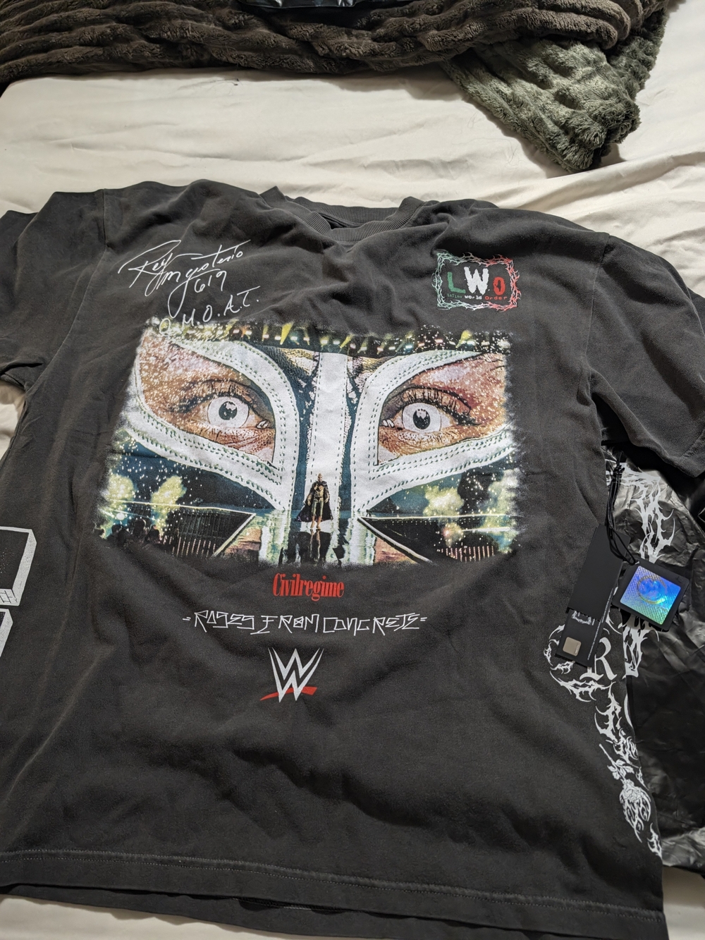 Civil Regime x WWE Rey Mysterio/LWO Bundle – NWT